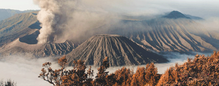 阳台正对小区大门的化解方法