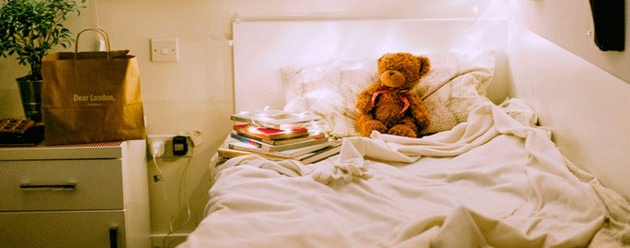 中国首富李嘉诚的面相的详细图解