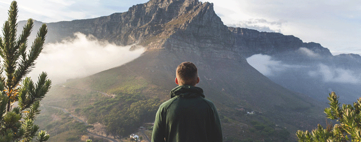 一个专情一个花心的星座配对
